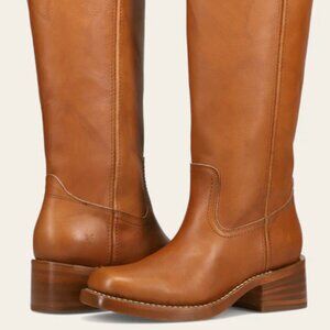 Frye Campus 14L in the color saddle (New In Box)